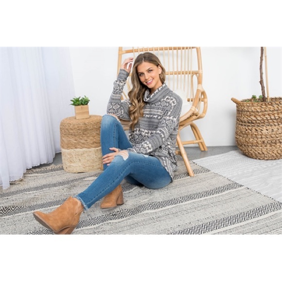 Reindeer Print Long Sleeve Tunic Cowl Neck Front knot top - Picture 9 of 11